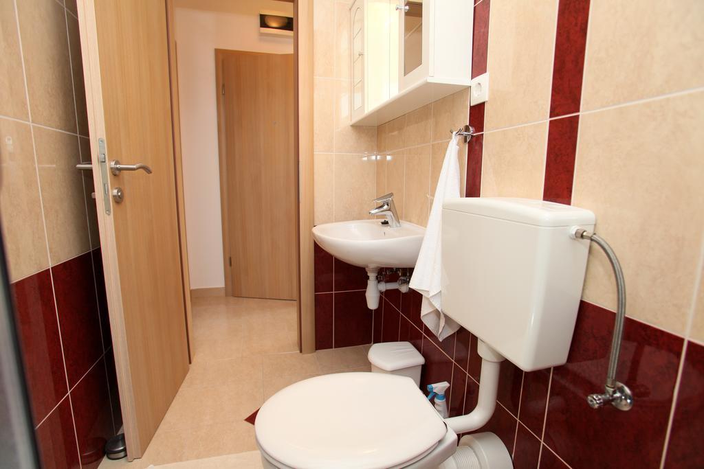 Apartments Villa Karlo Kaštela Extérieur photo