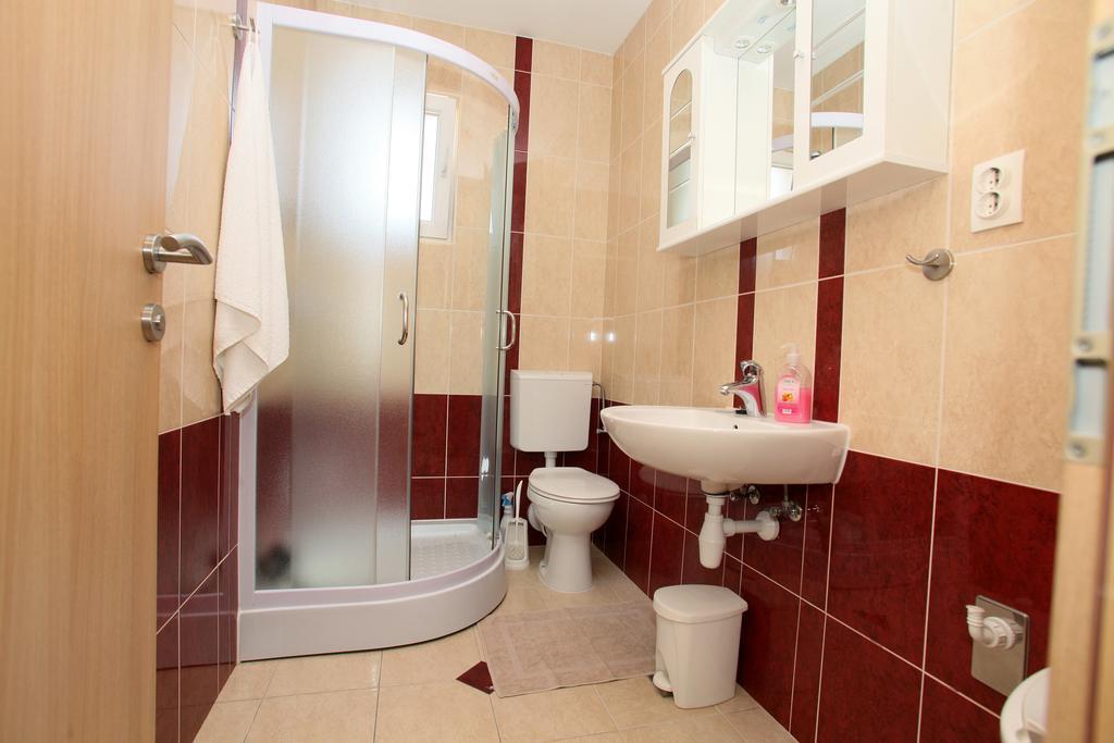 Apartments Villa Karlo Kaštela Extérieur photo