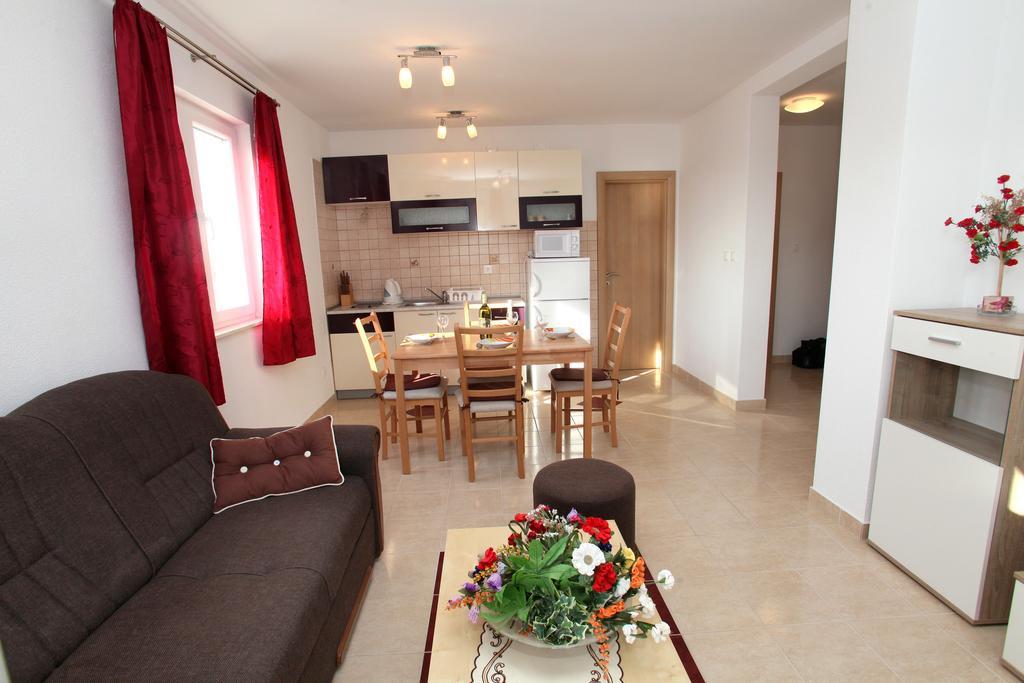 Apartments Villa Karlo Kaštela Extérieur photo