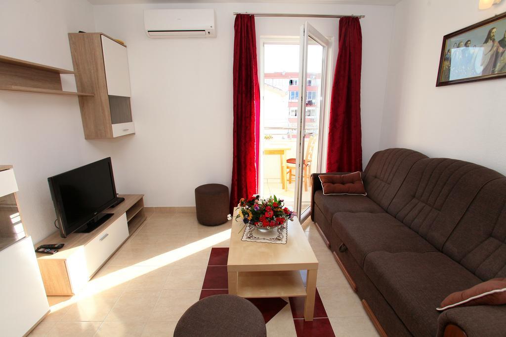 Apartments Villa Karlo Kaštela Extérieur photo